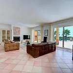 Ria Alvor Luxurious Golfview