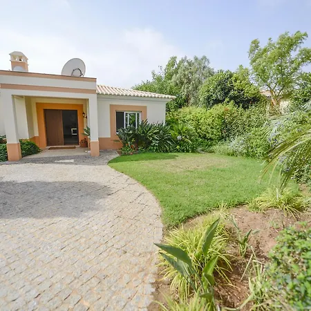 Ria Alvor Luxurious Golfview Лагуш