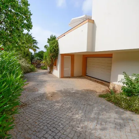 Ria Alvor Luxurious Golfview Villa *