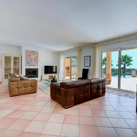 Ria Alvor Luxurious Golfview
