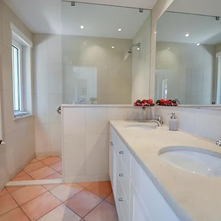 Ria Alvor Luxurious Golfview *