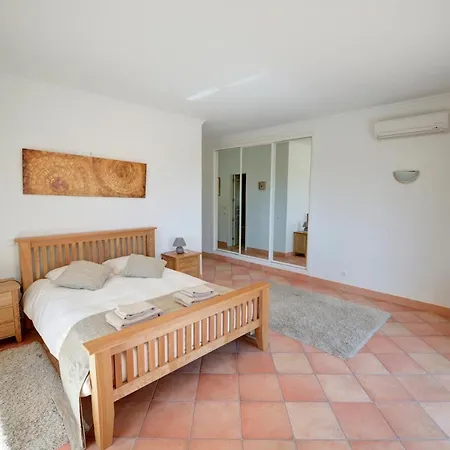 ヴィラ Ria Alvor Luxurious Golfview ラゴス